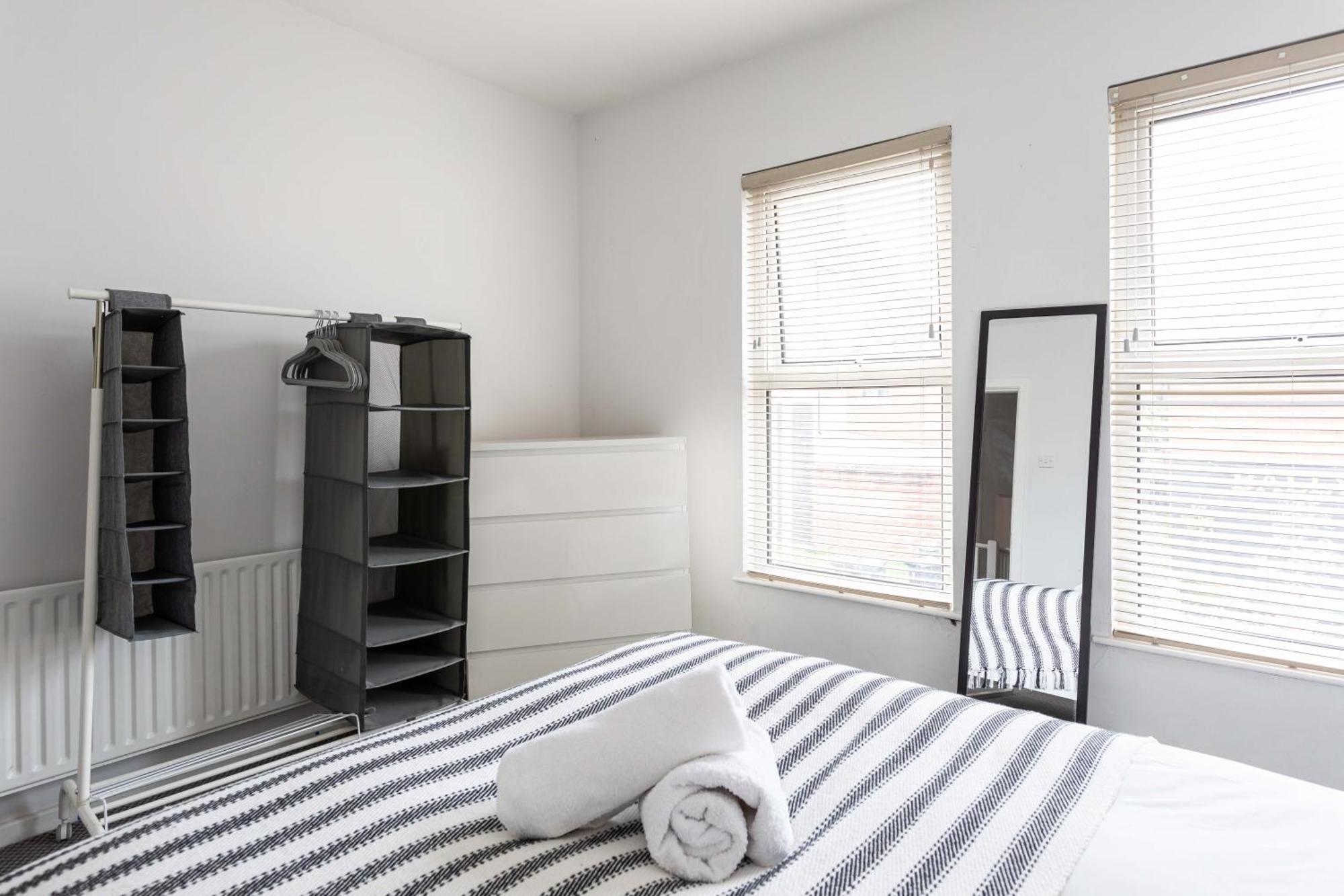 Belfast City - 3 Bed Cosy Terrace Home - Hip And Trendy Ormeau Road Екстериор снимка